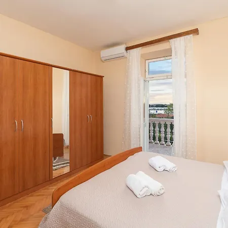 Dom wakacyjny Marijana By Interhome