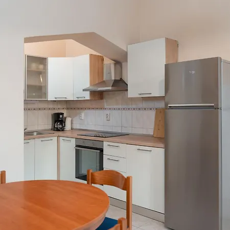 Marijana - Zad500 By Interhome *